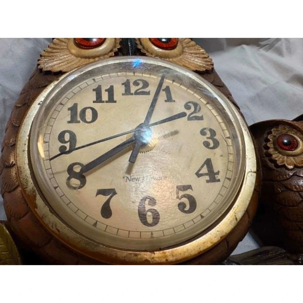 Tested Vintage New Haven Owl Family Wall Clock 1970s